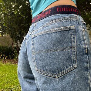 Tommy Hilfiger vintage '90s High Waist Straight Jeans, size 26 (size 4)